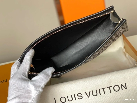 WIS SINCE POUCH LOUIS 1854 TOILETRY VUITTON 26 0115